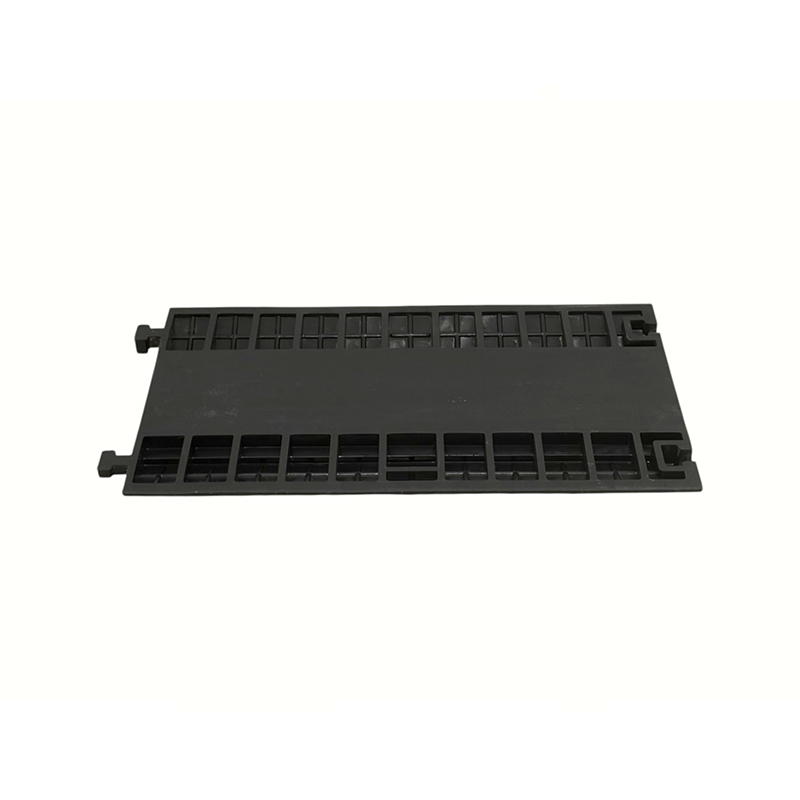Đế cao su gia cố Khả năng chịu tải cao Vỏ nhựa PVC Bộ bảo vệ cáp hạng nặng 3 kênh