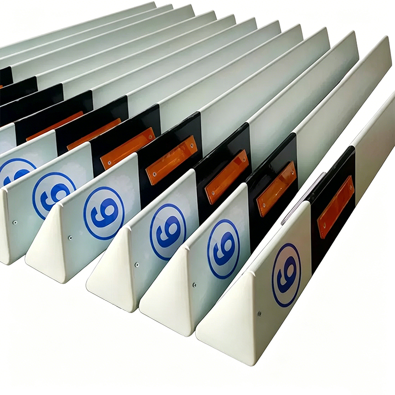 Trụ phân định mép đường PE/PVC