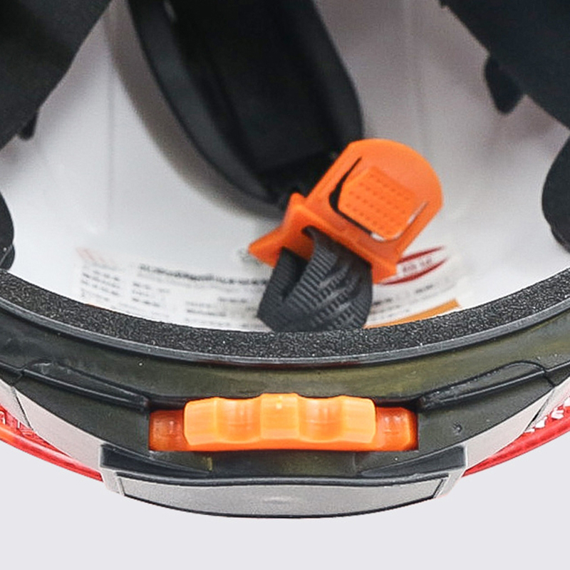 Mũ bảo hiểm Goggles có tấm che tích hợp có thể thu vào